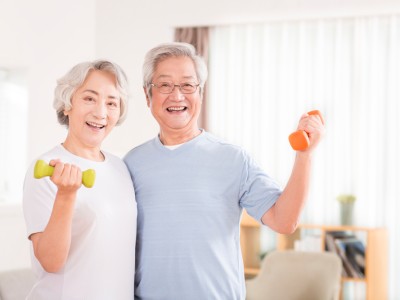 어르신들의 건강을 위한 운동 프로그램 진행 이미지